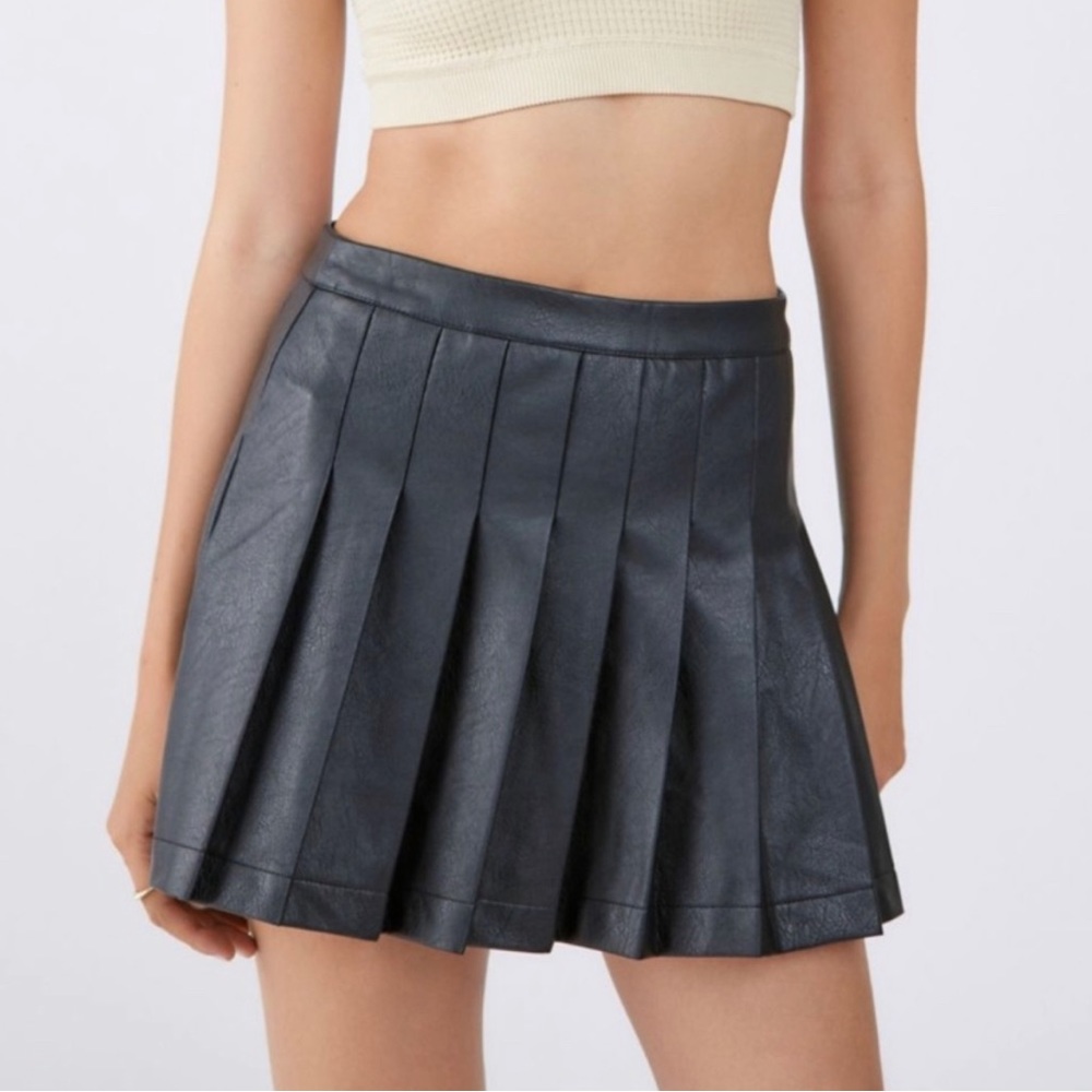 UO Stella Faux Leather Pleated Mini Skirt